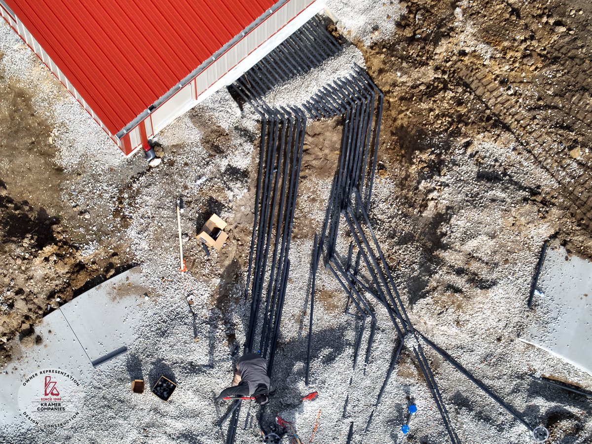 🚧 Work is progressing at the Williams Park Splash Pad! 💦 Crews are installing water supply lines for all the exciting spray and play features. 🌊 It takes a lot behind the scenes to bring the fun to life—check out the progress! 🔧👷‍♂️