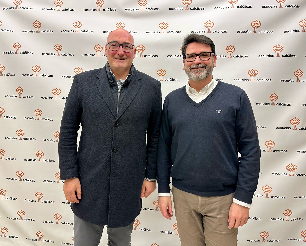 EC Asturias (@ec_asturias) on Twitter photo El presidente y el secretario de Escuelas Católicas de Asturias, Simón Cortina CMF y Caco Fernández respectivamente, participan este jueves y viernes en la Asamblea Nacional <a href="/ecatolicas/">Escuelas Católicas</a> en Madrid. El presidente y el secretario de Escuelas Católicas de Asturias, Simón Cortina CMF y Caco Fernández respectivamente, participan este jueves y viernes en la Asamblea Nacional <a href="/ecatolicas/">Escuelas Católicas</a> en Madrid.