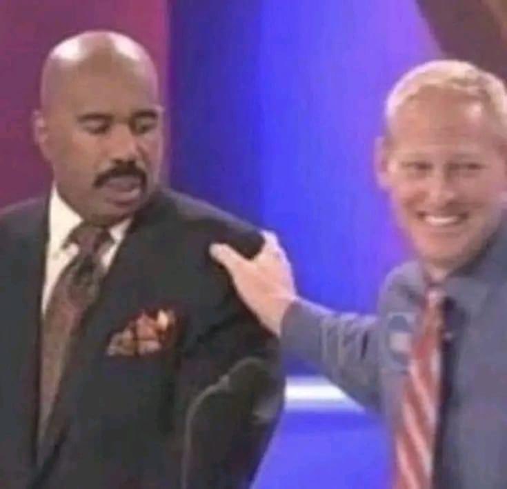Whotfismick's tweet photo. my face when a stranger touches me https://t.co/5wMJ5mrzkW