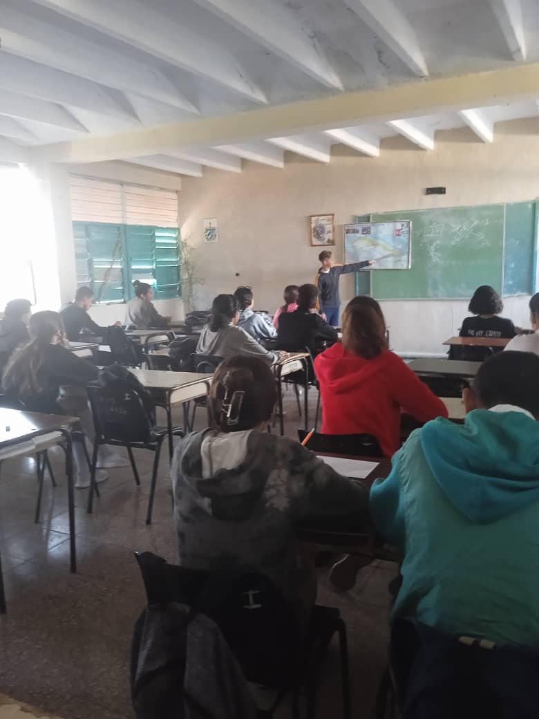 Se desarrolla en #CabaiguánEduca el día del Monitor donde los protagonistas son los estudiantes que optan por especialidades pedagógicas.
#VivaCuba 
#SanctiSpíritusEnMarcha
<a href="/ObraDe/">LaObraDeLaRevoluciónSS</a>  <a href="/dpesanct/">DGEsanct-Spiritus</a> <a href="/CubaMined/">MINED</a> 
<a href="/MEspirituana/">@MariposaEspirituana</a>  <a href="/estradadailin80/">Directora General Educación Cabaiguán</a> <a href="/AndreiArmasBra6/">Andrei Armas Bravo</a> 
<a href="/barreto_nt/">NTBarreto</a>