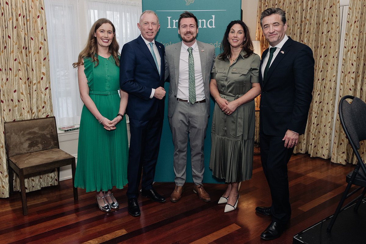 A different way to spend St Patricks Day this year. 

A wonderful evening at the Ambassadors residence.
Filled with celebrating all things 🇮🇪 🇨🇦

<a href="/timmydooley/">Timmy Dooley</a> <a href="/IrlEmbCanada/">Irish Embassy Canada</a> <a href="/IrlAmbCanada/">Ambassador John Concannon</a>