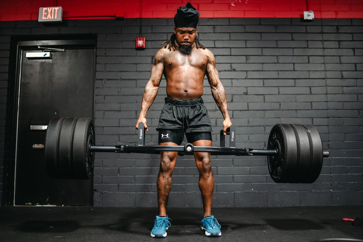 D1 Training (@d1sports) on Twitter photo The five players are:
Dorrian Moultrie (WR, Hampton U.) <a href="/__Djm9__/">Dorrian Moultrie™</a>
Romon Copeland (WR, Austin Peay) <a href="/romon_jr/">Romon Copeland Jr</a>
Randy Jordan (DB, Hampton U.) <a href="/ran2cold/">Randy Jordan Jr.</a>
Rayquan Smith (RB, Virginia State) <a href="/Rsmith24_/">Rayquan Smith</a>
Chris Houston (WR, Chattanooga) <a href="/ChrisJHouston_/">Christopher Houston</a> The five players are:
Dorrian Moultrie (WR, Hampton U.) <a href="/__Djm9__/">Dorrian Moultrie™</a>
Romon Copeland (WR, Austin Peay) <a href="/romon_jr/">Romon Copeland Jr</a>
Randy Jordan (DB, Hampton U.) <a href="/ran2cold/">Randy Jordan Jr.</a>
Rayquan Smith (RB, Virginia State) <a href="/Rsmith24_/">Rayquan Smith</a>
Chris Houston (WR, Chattanooga) <a href="/ChrisJHouston_/">Christopher Houston</a>