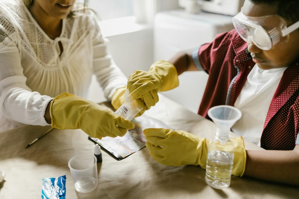 myLScareer's tweet image. Drug solubility is a crucial concept in pharmacology. Use this STEM Fair Project Idea to test common OTC drugs for solubility!
At #2, Here: mylifesciencecareer.com/stem-fair-proj…
#STEMFairProjectIdeas #STEMProjects #ScienceProjects #ScienceExperiments #STEM #Science