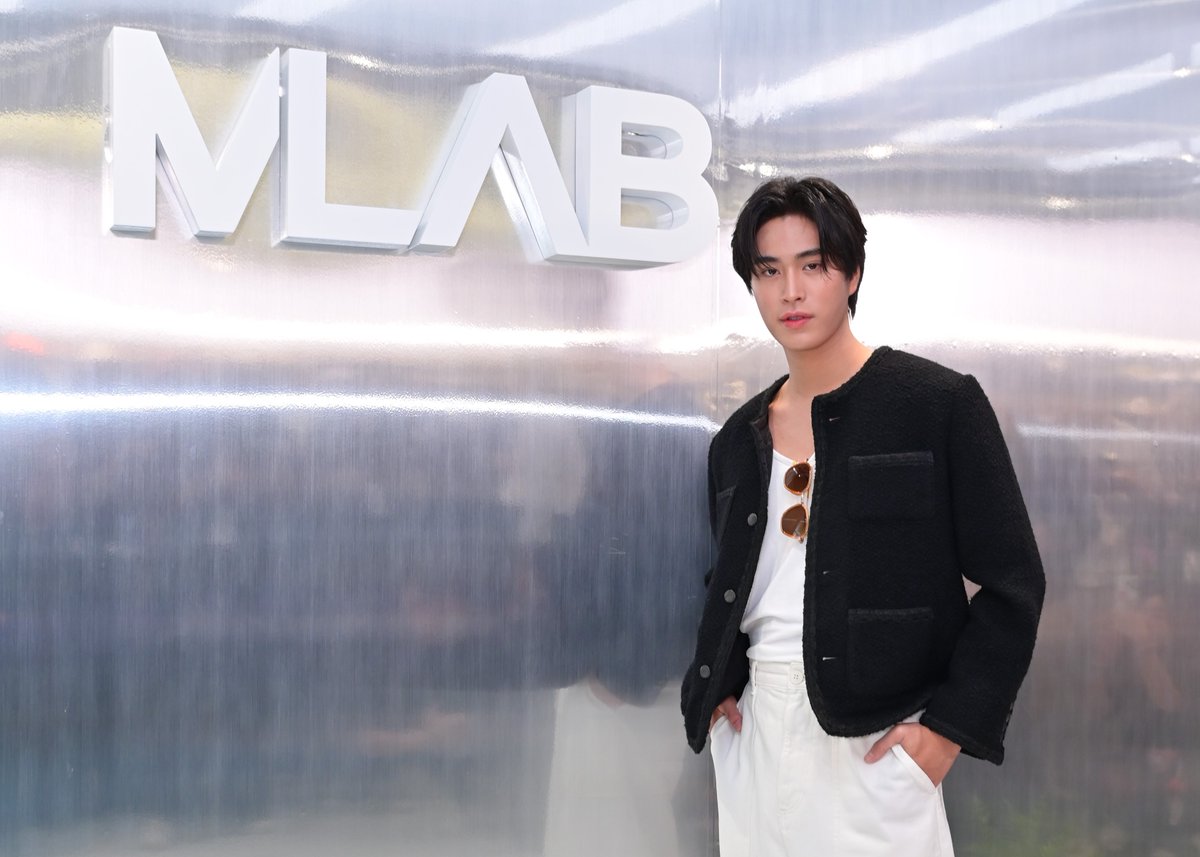 omg_entertain's tweet image. “เจมีไนน์” พาแฟนคลับฟิน! ร่วมงานเอ็กซ์คลูซีฟอีเว้นท์ที่ MLAB มัลติแบรนด์สโตร์ เซ็นทรัลเวิลด์ พร้อมโชว์ลุค Sport-Active Lifestyle หล่อเท่ไม่หลุดคอนเซ็ปต์

#Gemini_NT #เจมีไนน์ #MLAB
#บันเทิงอลัง #omgentertainnews