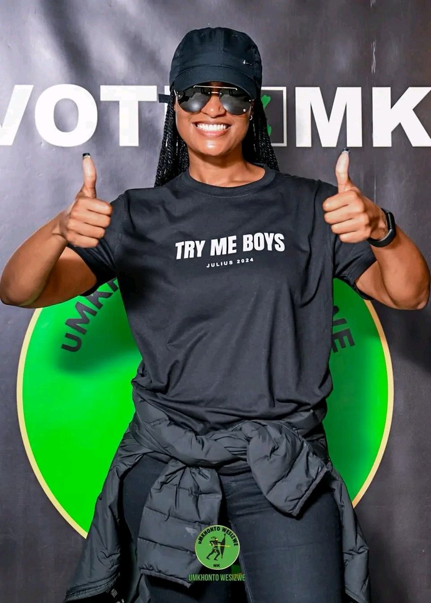 MDNnewss's tweet photo. Duduzile Zuma wearing a shirt with words spoken by Julius Malema last year. https://t.co/8DvJrGHvU9