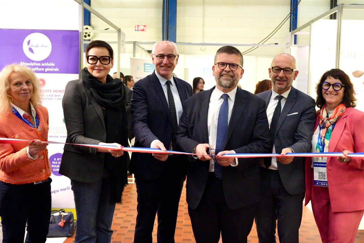 Unccas. Les élus locaux au service des solidarités (@unccas) on Twitter photo #CongresUnccas ✂️ <a href="/luccarvounas/">Luc Carvounas</a> a inauguré le Village des partenaires de notre congrès.
Au cœur de notre événement, cet espace reflète la richesse des coopérations entre les #CCAS et CIAS et les acteurs engagés aux côtés des territoires pour faire avancer les solidarités. #CongresUnccas ✂️ <a href="/luccarvounas/">Luc Carvounas</a> a inauguré le Village des partenaires de notre congrès.
Au cœur de notre événement, cet espace reflète la richesse des coopérations entre les #CCAS et CIAS et les acteurs engagés aux côtés des territoires pour faire avancer les solidarités.