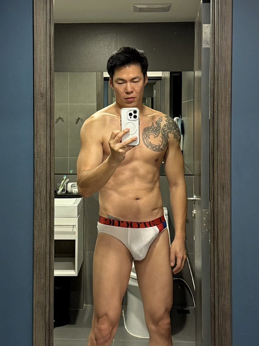 Pattawee tweet media