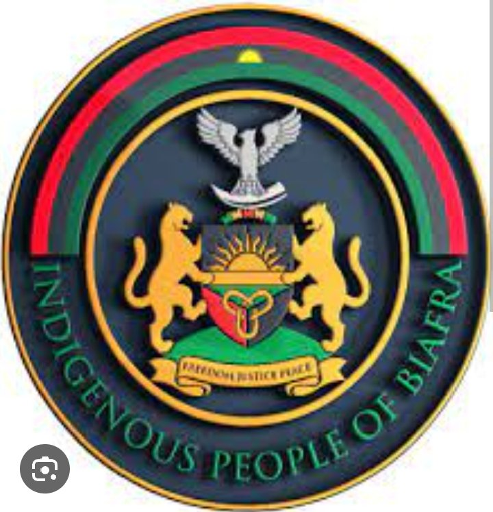 nwaubor's tweet photo. Mazi Nnamdi Kanu is not Simon Ekpa
IPOB is not BRGIE
ESN is not BLA
IPOB is for self determination, BRGIE is for the money

Biafrans know their leader &amp; are calling for his release.

Know the difference and stop being dumb.
#FreeMaziNnamdiKanu https://t.co/ten87mTSf8