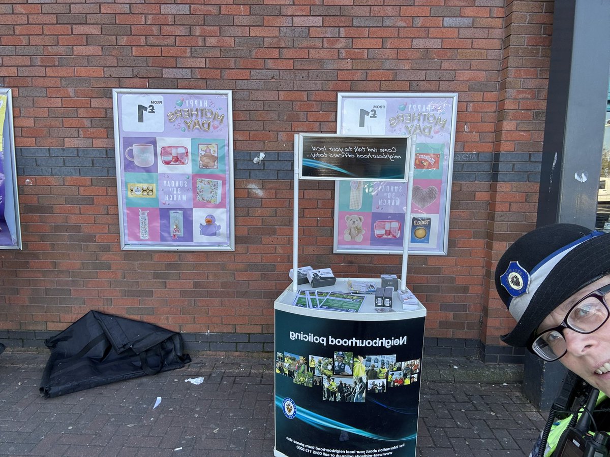 Foleshill Officers are on the Gallagher Retail park. Speaking to local residents and shoppers, giving out crime prevention advice and items we are here until 18.30 hrs come over and say hi
