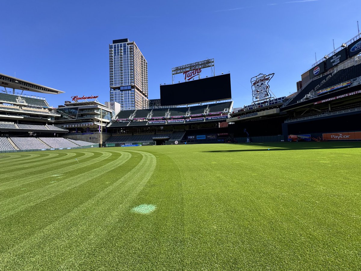 Ian Almquist tweet media