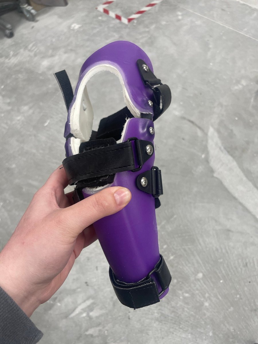 Purple, blue, or ice age—our knee braces don’t just support, they stand out! Which custom knee brace color is your favorite? 🐾💙❄️💜🐶

#customdogkneebrace #dogkneebrace #dogbrace #custom #iceage #blue #purple #dogs #favorite #doghealth #ccltear #recovery #healing #support