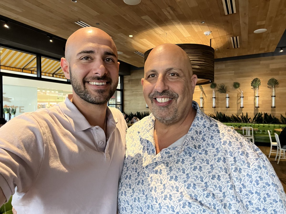 csaban4's tweet photo. Had the best time catching up with a former 1st grade student who’s grown into an incredible young man! They might not remember everything you taught them, but they always remember how you made them feel. Proud to see the person he’s become! #relationshipsmatter https://t.co/8eDnoNH3XW