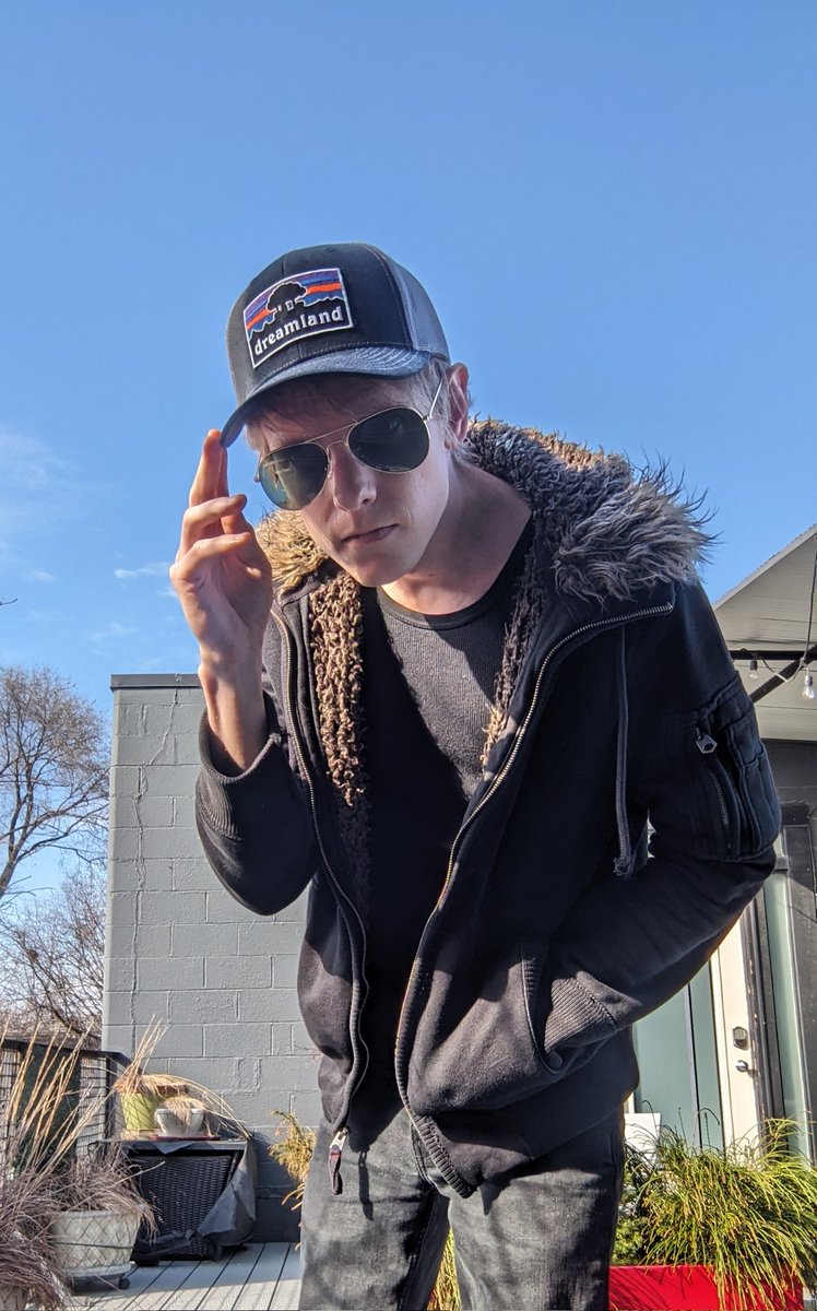 Ders (@__ders_) on Twitter photo 