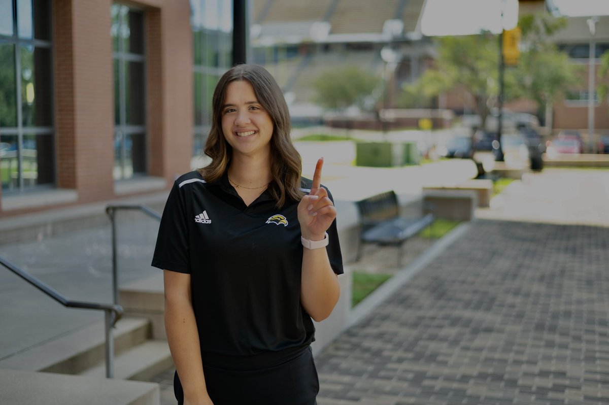 sarah pazos tweet media