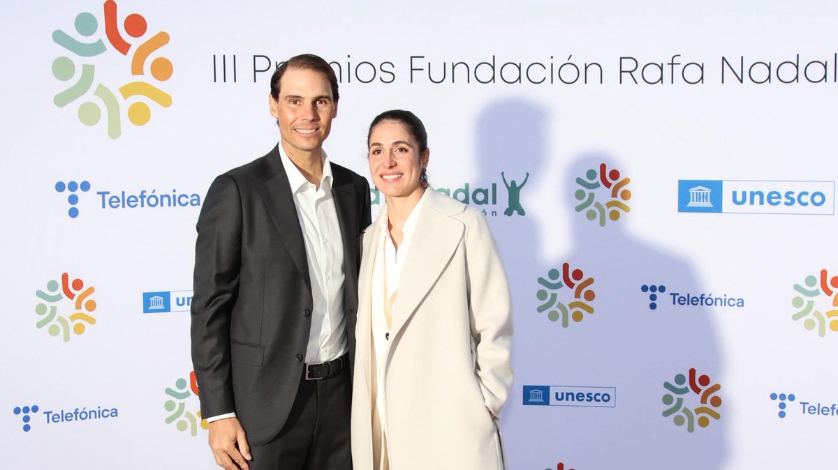 RafaelNadal's tweet photo. Y por supuesto, felicidades a Aauri Bokesa, deportista premiada con el reconocimiento especial Fit For Life de la @UNESCO_es 
 
¡Esperamos continuar celebrando estos premios @frnadal muchos años más! https://t.co/2q7M3ZQ4NJ