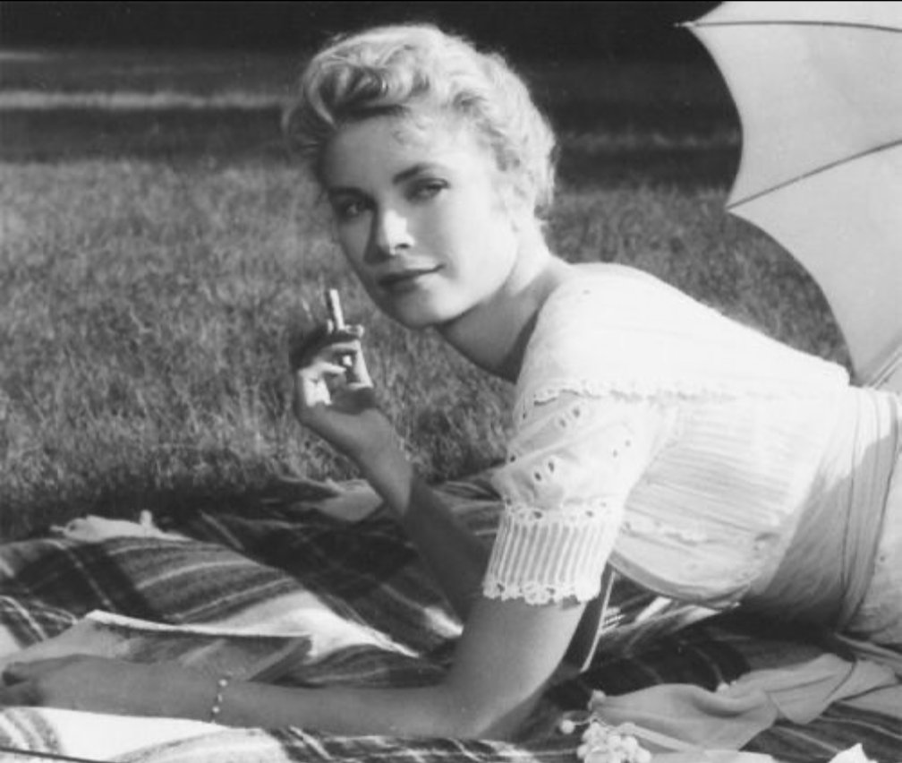 Grace Kelly Archives tweet media