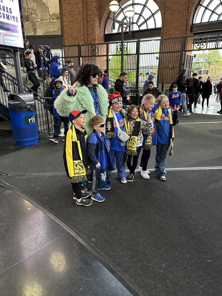 maxisawiener's tweet image. Baseball is back. The kids are happy. This is our year. #LGM