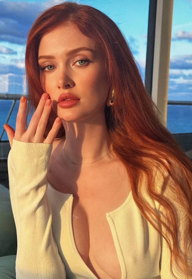 Feliz Tarde 🌹

#FreeRol
#SexRol