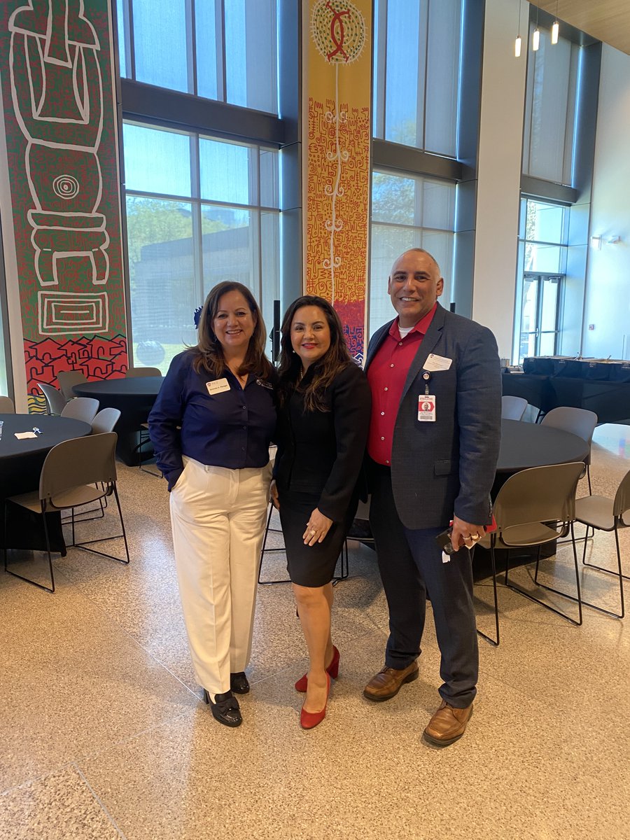ContinueRice's tweet image. Tuesday, 17 districts, charters &amp;amp; schools joined the Center for Education&apos;s 1st annual District Partnership Luncheon at @RiceUniversity. We shared efforts from School Literacy &amp;amp; Culture, Center for College Readiness &amp;amp; Rice Education, sparking key conversations on K-12 education.