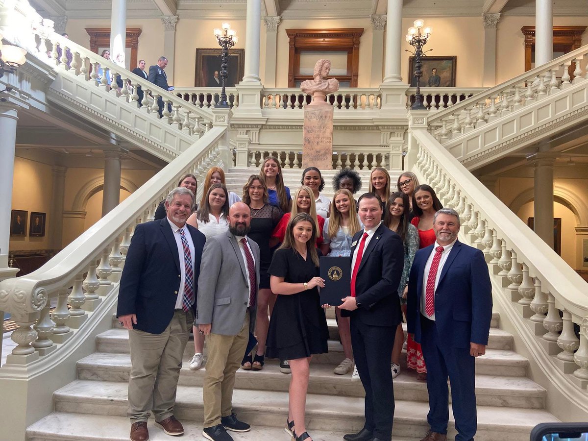 Coach Ben Davis tweet media