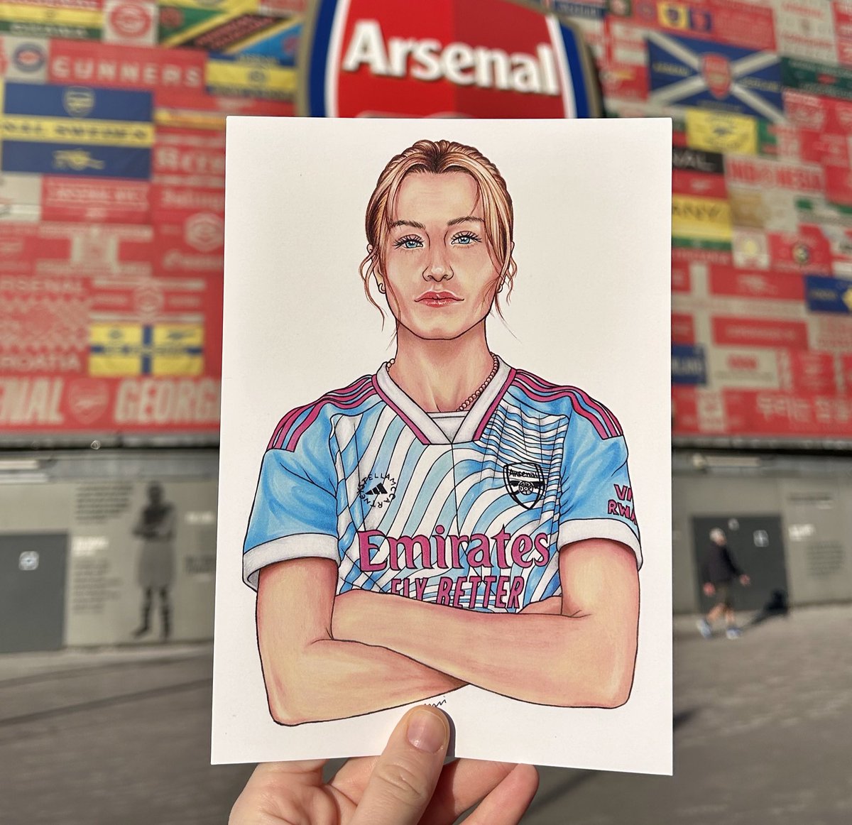 emys__art's tweet image. new print shop restock dropping right now!!!

Both Leah designs are back in stock ✅

Russo design freshly added in time for yeaterday‘s win 👊🔴

Aitana print for the Barca fans 🤝

Each print is £5, hurry to get yours as they are limited in numbers 😌

emiisart.bigcartel.com