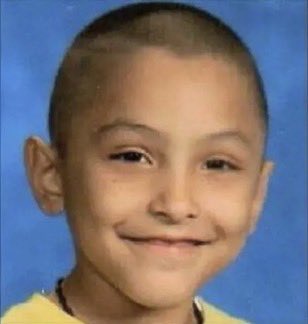 headnavy's tweet image. Gabriel Fernandez was killed by his mother and stepfather because they thought he was gay. It should alarm you that the father of your kids said he’ll turn your son into a pack for playing with a toy.