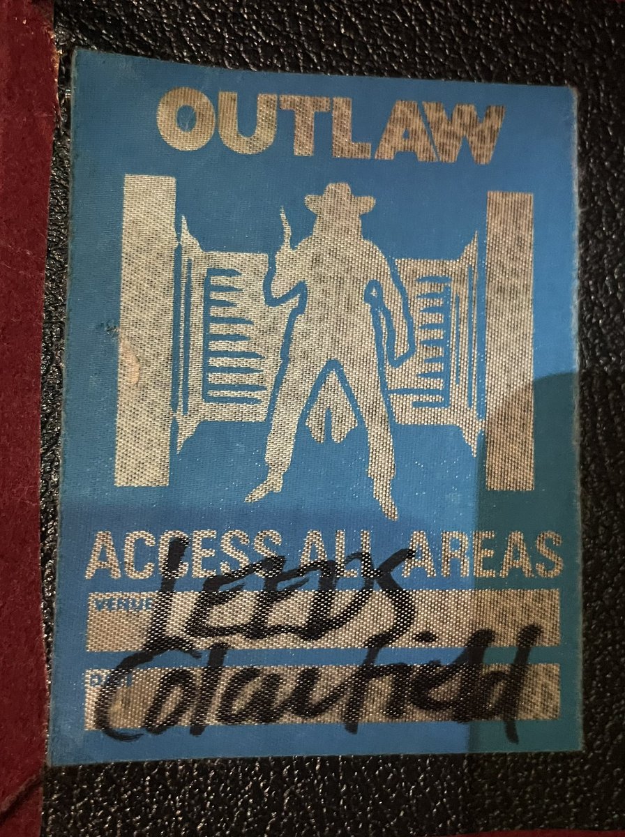 TheLoftUKband's tweet image. Leeds tonight. And Andy still has his 1985 Leeds AAA pass in his case. Last few tickets on the door.
