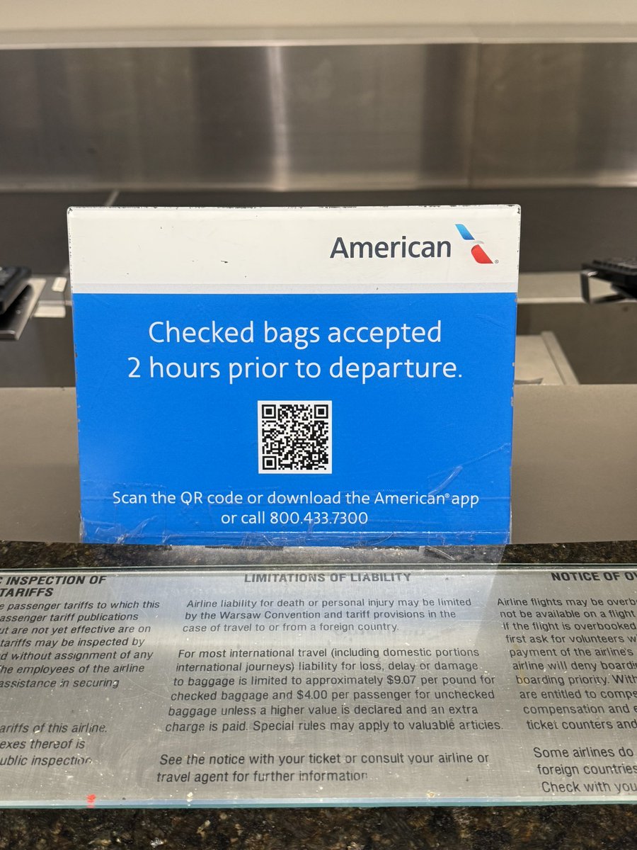 joelspeck's tweet photo. @AmericanAir what’s up with this? Nothing referenced on the website about bag check time limits. Also, there’s nobody at the counter for the hours listed on your website. I never would’ve returned my rental car if I knew I had to sit here for another hour and 40 minutes. HOU https://t.co/J0Nrd7wmiy