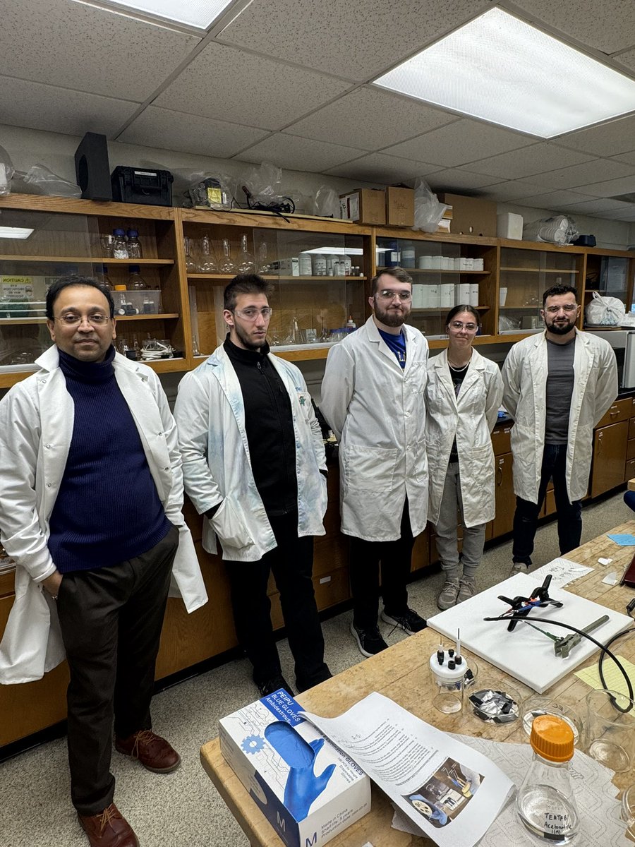 SR project highlight: A group of Chemical and Materials Engineering students are working on synthesized nanoporous carbons from plastic waste bottles, enhancing their surface area through chemical activation for energy storage in super capacitors! #chemicalengineering