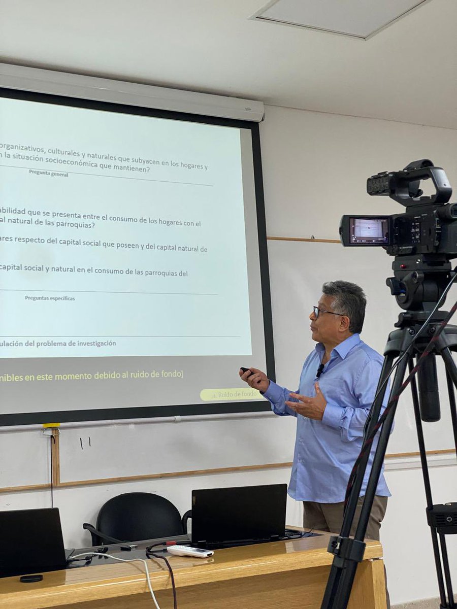 Universidad Andina (@uasbecuador) on Twitter photo 🎓🎉 𝗚𝗿𝗮𝗱𝗼 𝗱𝗼𝗰𝘁𝗼𝗿𝗮𝗹 𝗱𝗲 𝗱𝗼𝗰𝗲𝗻𝘁𝗲 𝗱𝗲 𝗹𝗮 𝗔𝗻𝗱𝗶𝗻𝗮
<a href="/AlexRemache/">Alex Remache</a> Gallegos, docente del Área de <a href="/GestionUASB/">Área Académica de Gestión de la UASB-E</a> y ex director General Académico de nuestra universidad, obtuvo el grado de Doctor en Economía tras sustentar exitosamente su tesis en la 🎓🎉 𝗚𝗿𝗮𝗱𝗼 𝗱𝗼𝗰𝘁𝗼𝗿𝗮𝗹 𝗱𝗲 𝗱𝗼𝗰𝗲𝗻𝘁𝗲 𝗱𝗲 𝗹𝗮 𝗔𝗻𝗱𝗶𝗻𝗮
<a href="/AlexRemache/">Alex Remache</a> Gallegos, docente del Área de <a href="/GestionUASB/">Área Académica de Gestión de la UASB-E</a> y ex director General Académico de nuestra universidad, obtuvo el grado de Doctor en Economía tras sustentar exitosamente su tesis en la