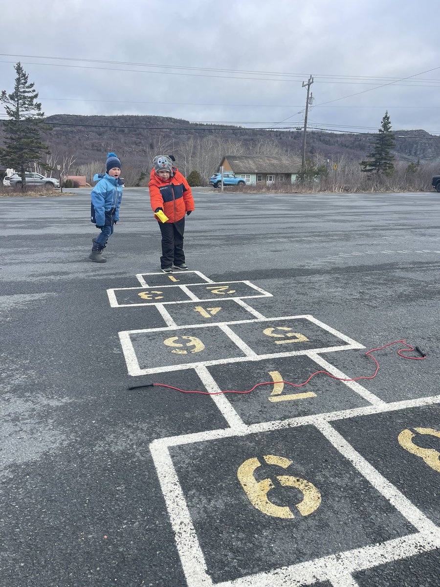HaywardDeanne's tweet photo. @PersalvicE we had an awesome #DartOutdoors #sportnl https://t.co/K85ISdtLo8