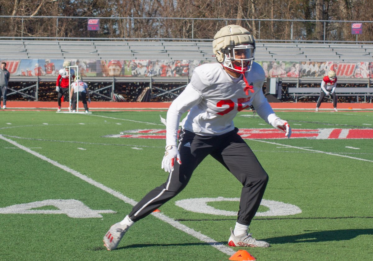 Sacred Heart University Football tweet media