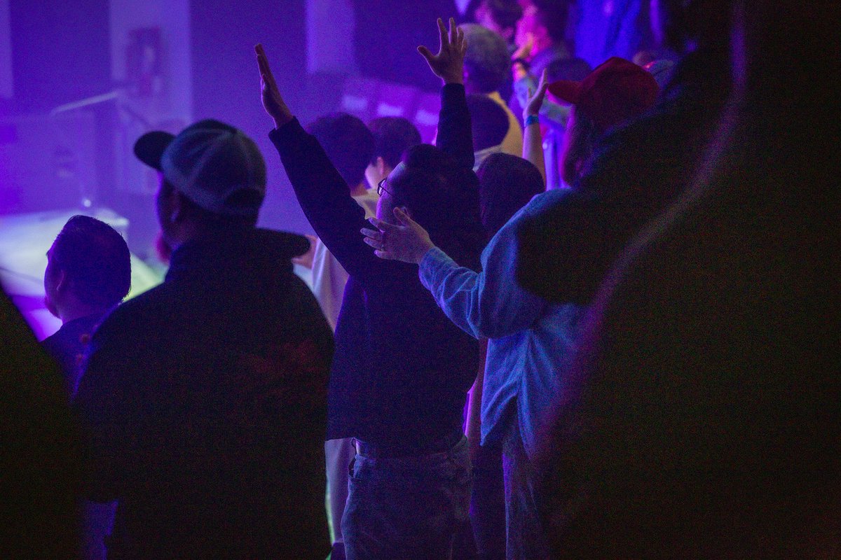 rj_mccauley's tweet photo. Thankful for 10 years of YPS SoCal with my dear friends at @slulead and @StudentMinistry. God has used this event to equip thousands of youth leaders on the West Coast. May it continue into the future! 💯 #YPS25 #CSBCYTH https://t.co/AwTkJqQvkP