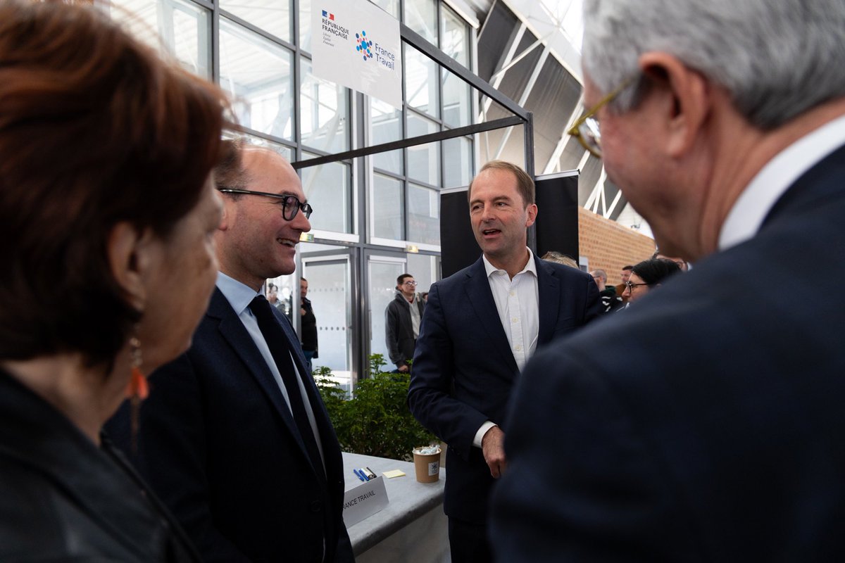 Sébastien Martin (@sbastien_martin) on Twitter photo Fier que le Grand Chalon soit un exemple national en matière d’emploi
Une journée marquée par la présence de <a href="/ThibautGuilluy/">Thibaut Guilluy</a>, Directeur général de France Travail, venu échanger sur les leviers mis en œuvre sur le Grand Chalon pour soutenir la dynamique économique locale. Fier que le Grand Chalon soit un exemple national en matière d’emploi
Une journée marquée par la présence de <a href="/ThibautGuilluy/">Thibaut Guilluy</a>, Directeur général de France Travail, venu échanger sur les leviers mis en œuvre sur le Grand Chalon pour soutenir la dynamique économique locale.