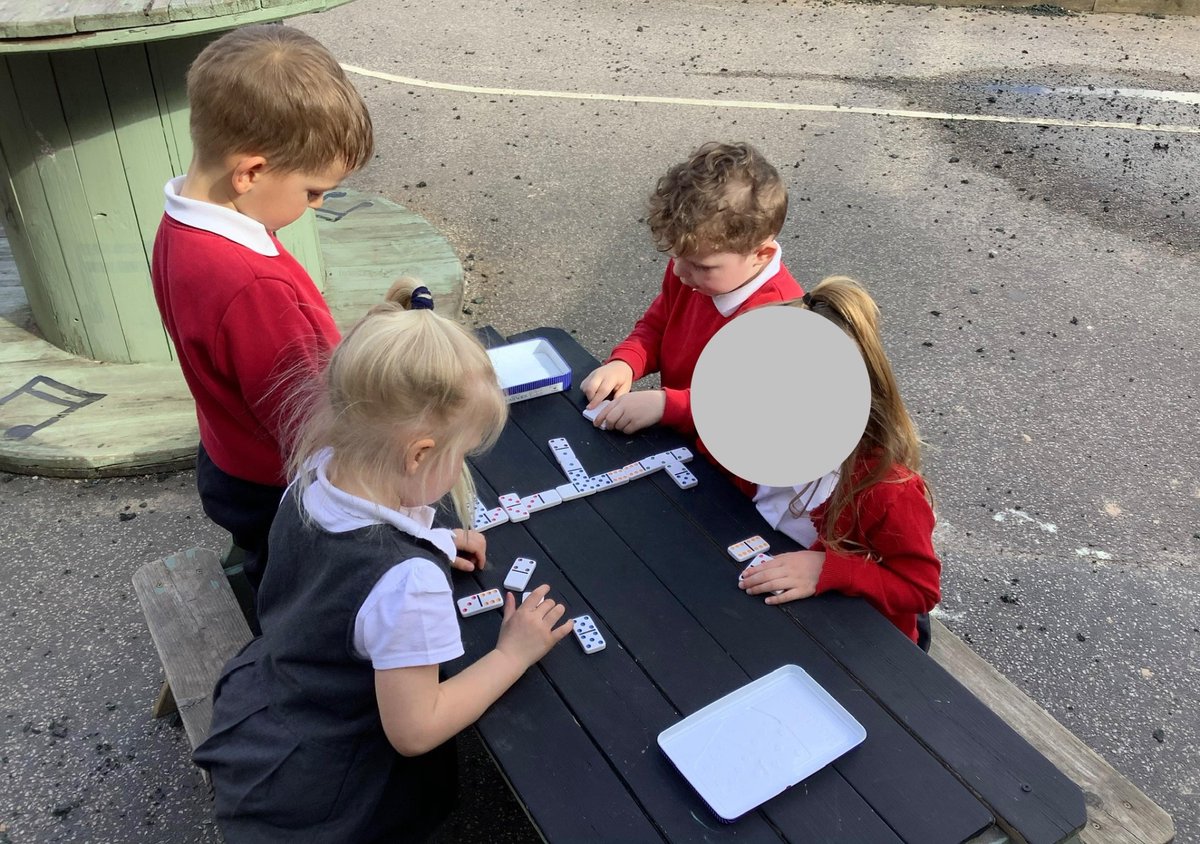 Grove Lea Primary tweet media