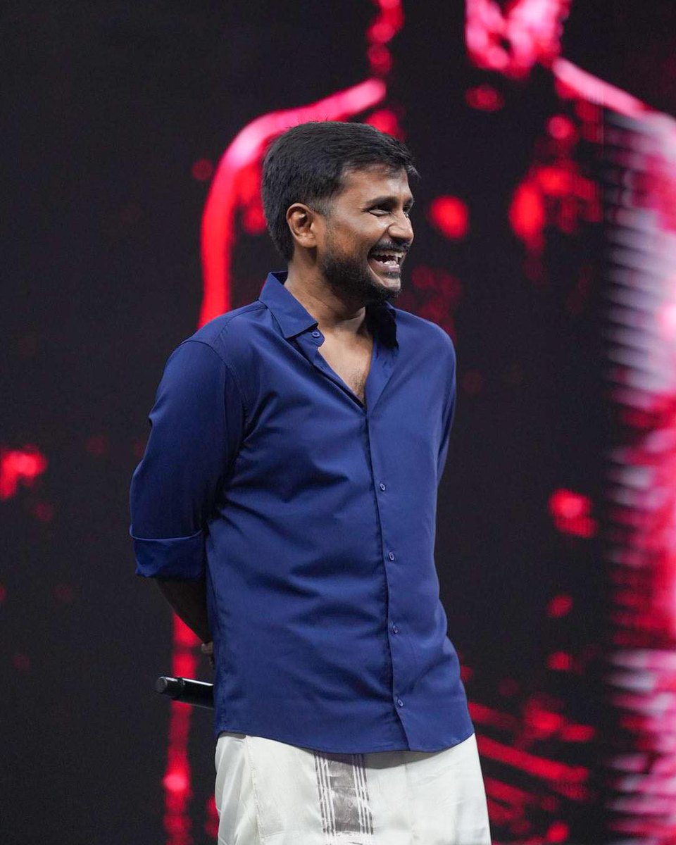 _MovieTamil's tweet image. Director #ArunKumar's previous film #Chithha and this film #VeeraDheeraSooran would have created this story based on a family.
- But both of these films should have told an emotional story that everyone can understand.

We are waiting for more good films like this under the