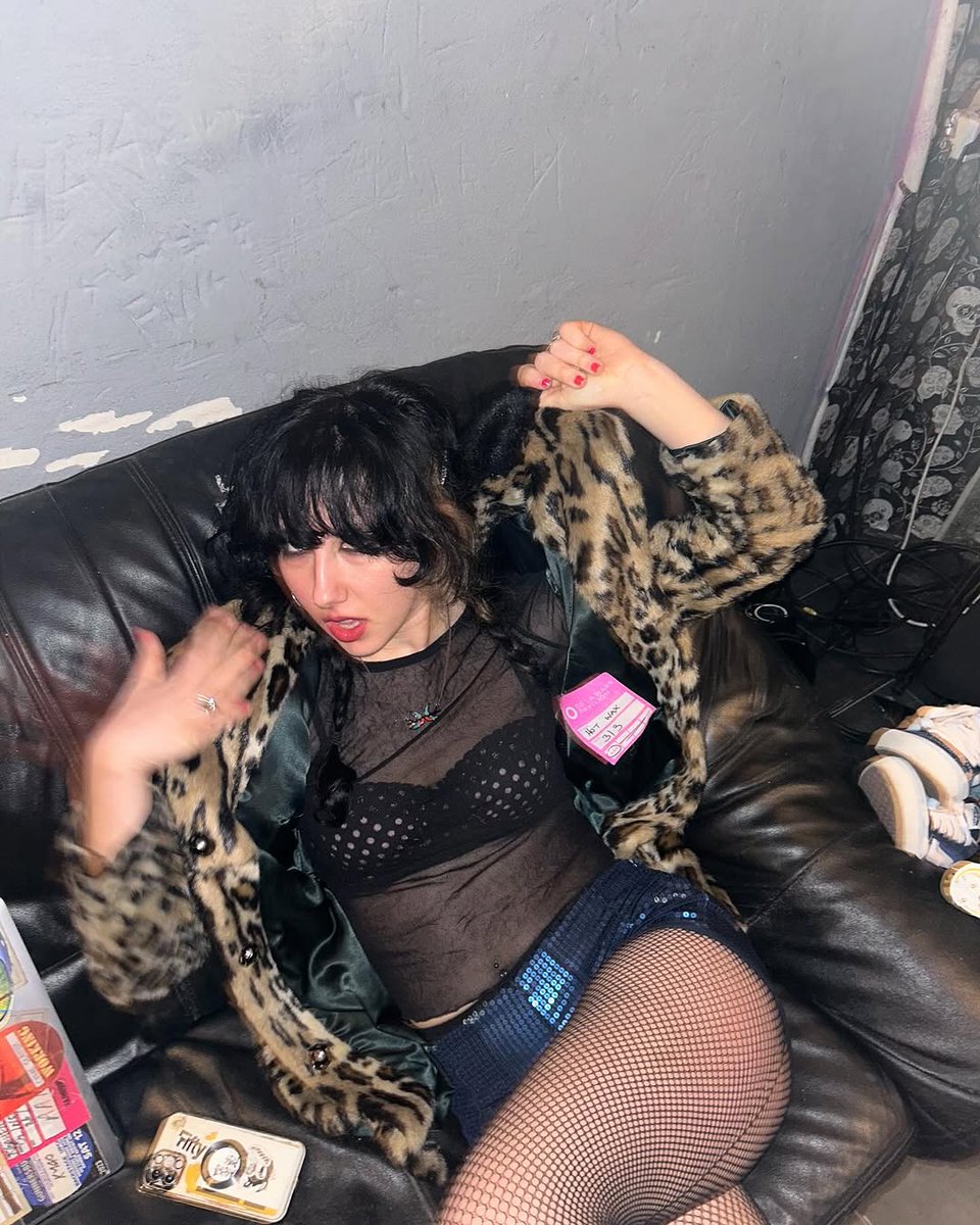 Just finished our first run of EU headline shows, THANK YOU to all who made it special 🖤 

Now we begin the uk !!!!! Joined by The Pill xx