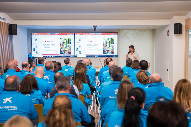 solidaritatSJD's tweet image. Amb motiu del 20è aniversari de l’Associació @VoluntCABK, l&apos;Obra Social de Sant Joan de Déu hem organitzat una jornada de sensibilització sobre la #soledatnodesitjada on, també, el voluntariat ha pogut conèixer dos dels nostres centres: SJD Serveis Socials i el Parc Sanitari SJD.…