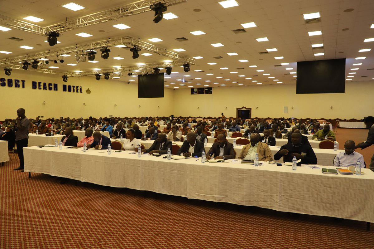 Immigration Uganda tweet media