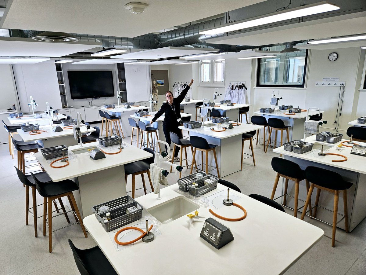 #Technicians setting up #biology workshops for tomorrow's science technician convention #Techognition #TSTC25