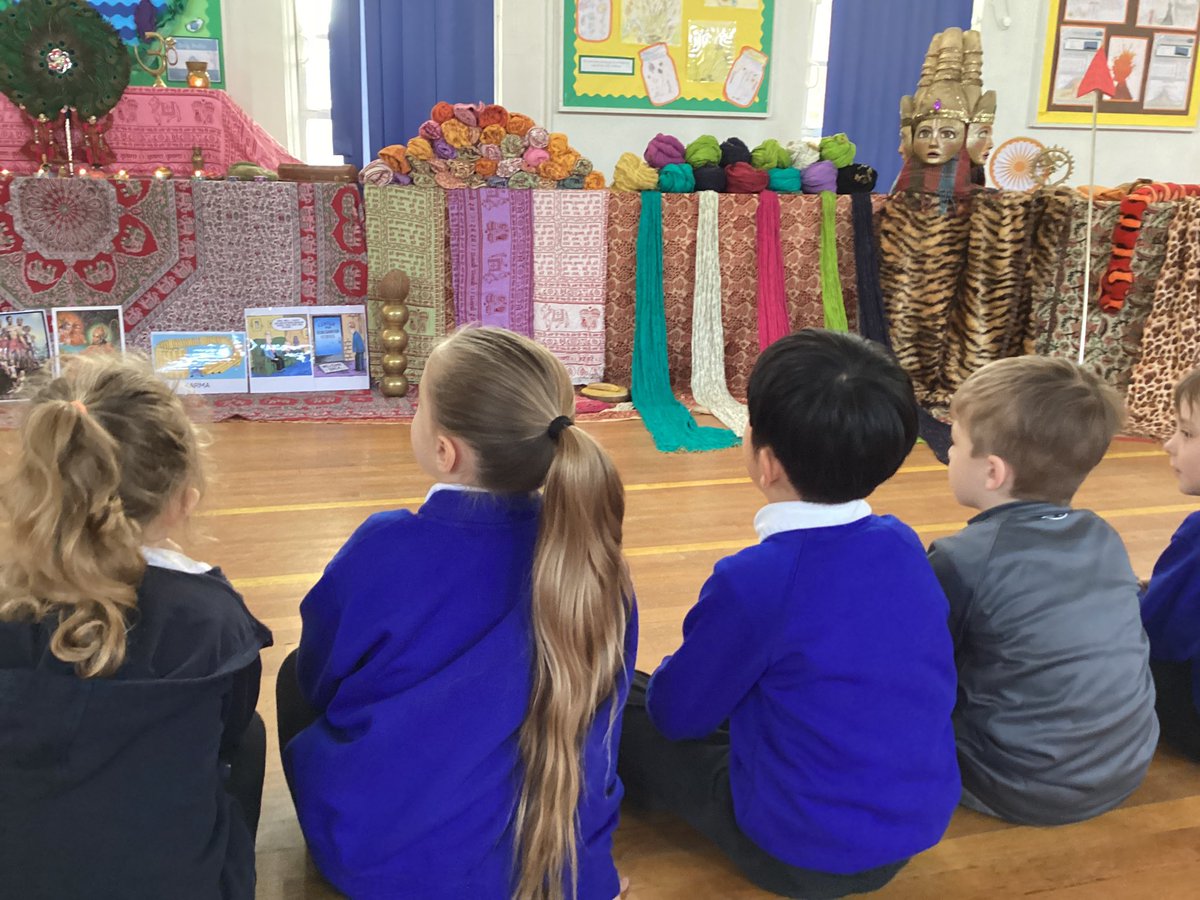 Tang Hall Robins tweet media