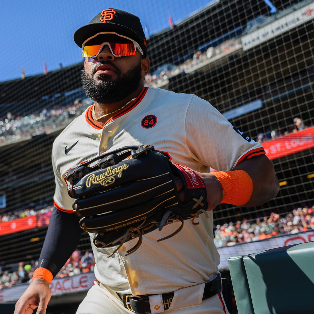 TalkinBaseball_'s tweet image. Heliot Ramos starting in left field today for the Giants makes it 19 consecutive Opening Days with a different left fielder.

This ties the 1937-55 St. Louis Browns (also LF) for the longest streak at any position in MLB History.

(h/t @SlangsOnSports)