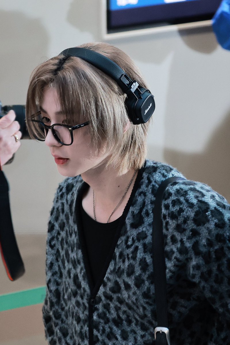WhitePeach212's tweet photo. 250327 ICN

#이한 #LEEHAN  #イハン
#보이넥스트도어 #BOYNEXTDOOR https://t.co/c2vUOBx9as
