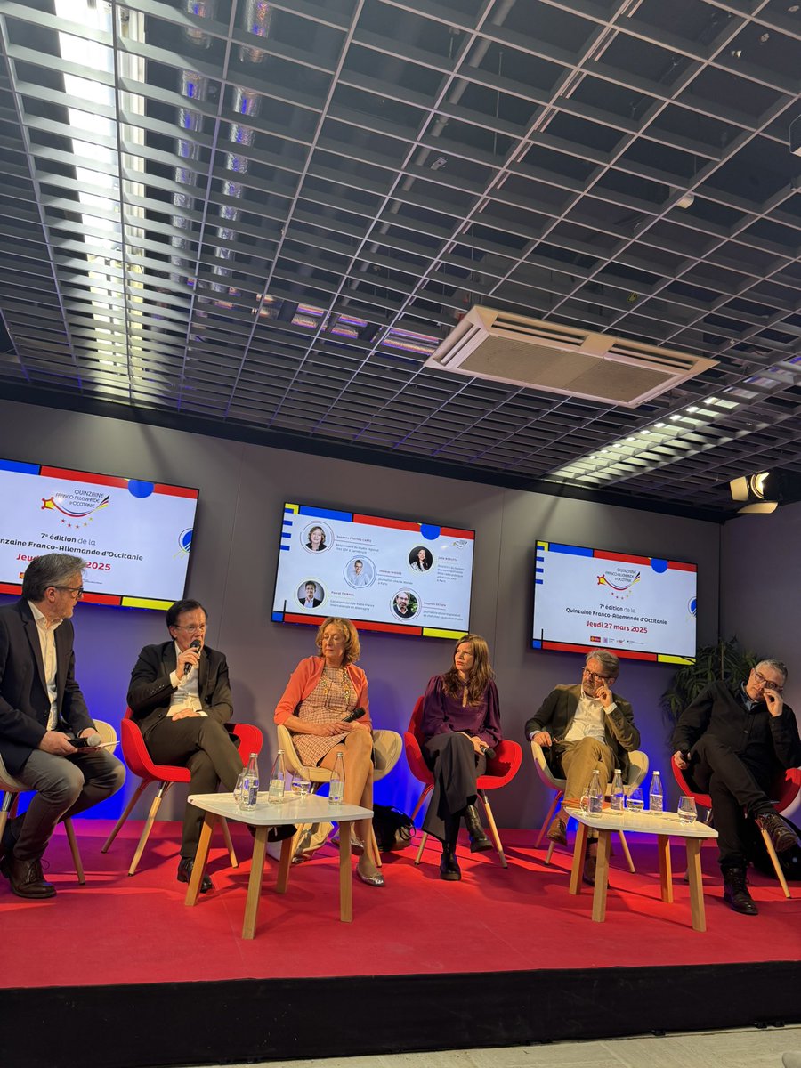 Anne Tallineau (@annetallineau) on Twitter photo Lancement de la Quinzaine 🇫🇷🇩🇪 d’Occitanie <a href="/15aine_LeBlog/">Quinzaine 🇫🇷🇩🇪 d'Occitanie</a> à Toulouse avec les journalistes au cœur de l’actualité 🇪🇺🇫🇷🇩🇪
<a href="/ThomasWieder/">Thomas Wieder</a> - Le Monde Susanne Freitag-Carte - ZDF <a href="/BoruttaJulia/">Julia Borutta</a> - ARD
<a href="/pthibaut/">Pascal Thibaut</a> - Radio France <a href="/stephandetjen/">Stephan Detjen</a> -Deutschland Radio
<a href="/ofaj_dfjw/">🇫🇷 OFAJ_DFJW 🇩🇪</a> en est ! Lancement de la Quinzaine 🇫🇷🇩🇪 d’Occitanie <a href="/15aine_LeBlog/">Quinzaine 🇫🇷🇩🇪 d'Occitanie</a> à Toulouse avec les journalistes au cœur de l’actualité 🇪🇺🇫🇷🇩🇪
<a href="/ThomasWieder/">Thomas Wieder</a> - Le Monde Susanne Freitag-Carte - ZDF <a href="/BoruttaJulia/">Julia Borutta</a> - ARD
<a href="/pthibaut/">Pascal Thibaut</a> - Radio France <a href="/stephandetjen/">Stephan Detjen</a> -Deutschland Radio
<a href="/ofaj_dfjw/">🇫🇷 OFAJ_DFJW 🇩🇪</a> en est !