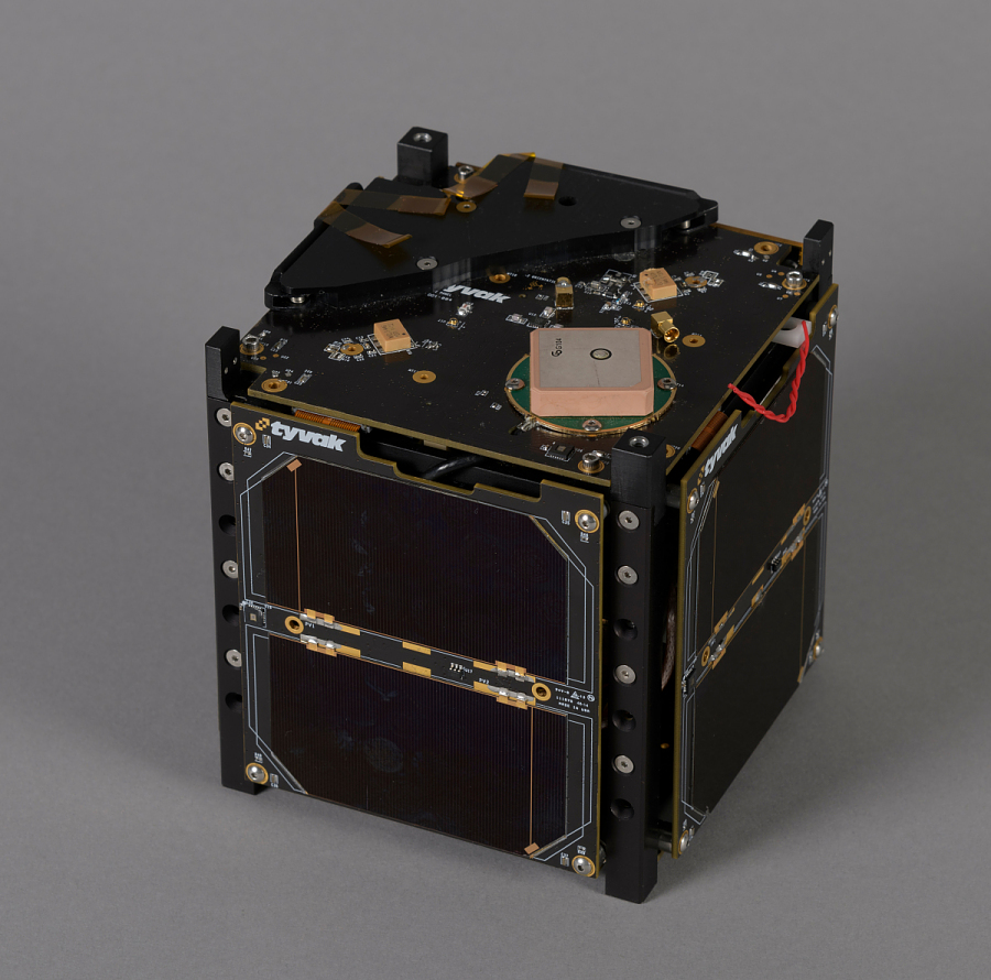 Some assorted images of cool cubesats.