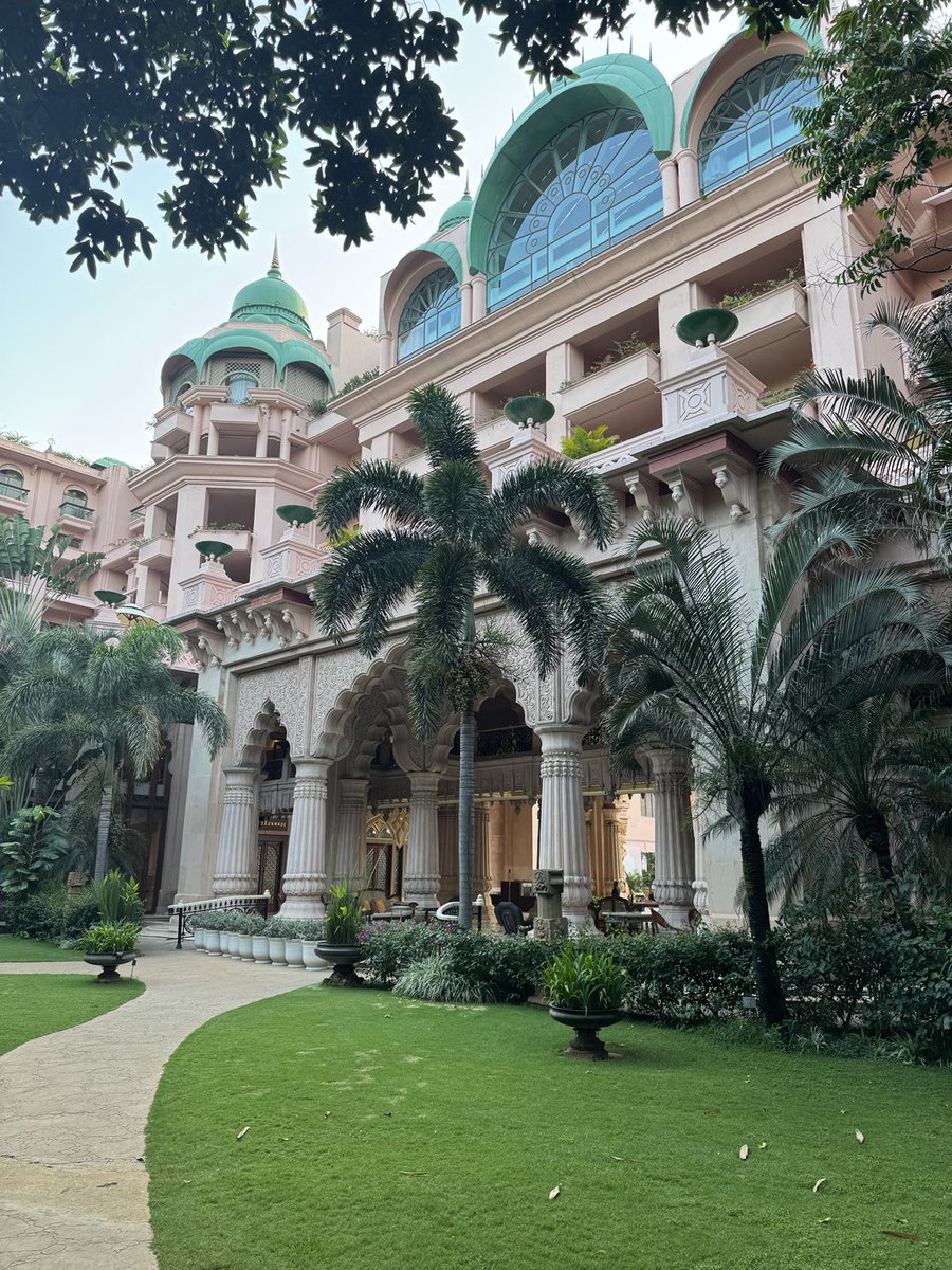 tjamieibm's tweet image. Goodbye #Bengalaru and ⁦@IBM⁩ #Infrastructure team. It was a pleasure to innovate this week with you.