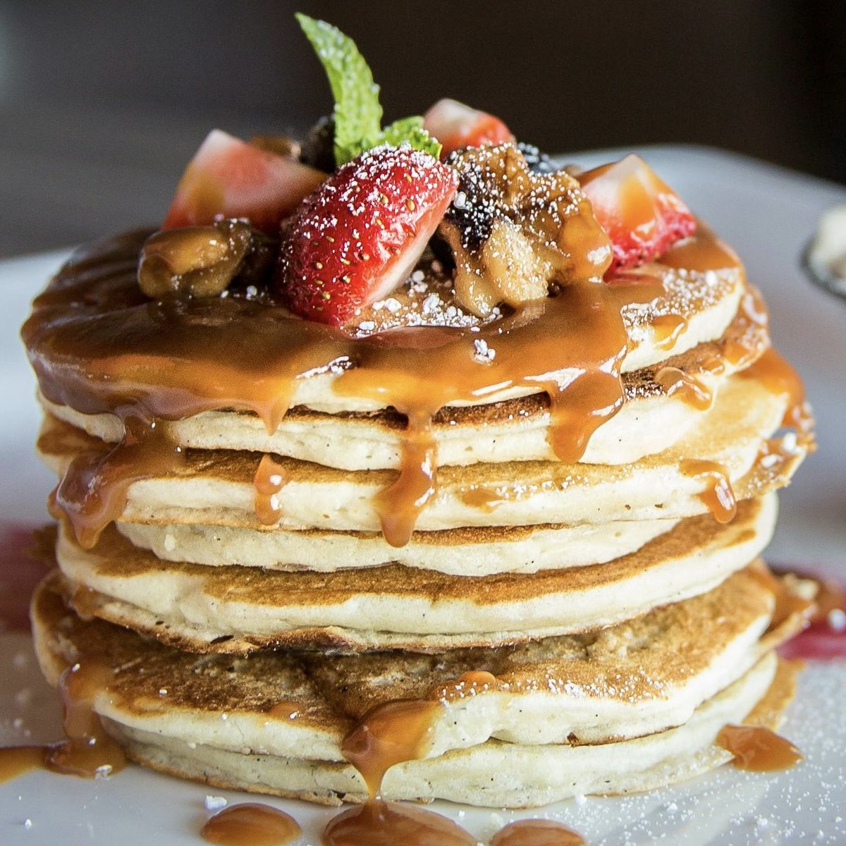 Bout_Yeh's tweet image. Bout Yeh’s photographer Stephen S T Bradley is enjoying sun filled days in Izmir Turkey, his visit is to get teeth implants.

Cutting back DRASTICALLY on sugar filled foods would have helped.

#toothdecay #dentalimplants  #sugardrinksrotyourteeth #sugarrotsyourteeth
#boutyeh