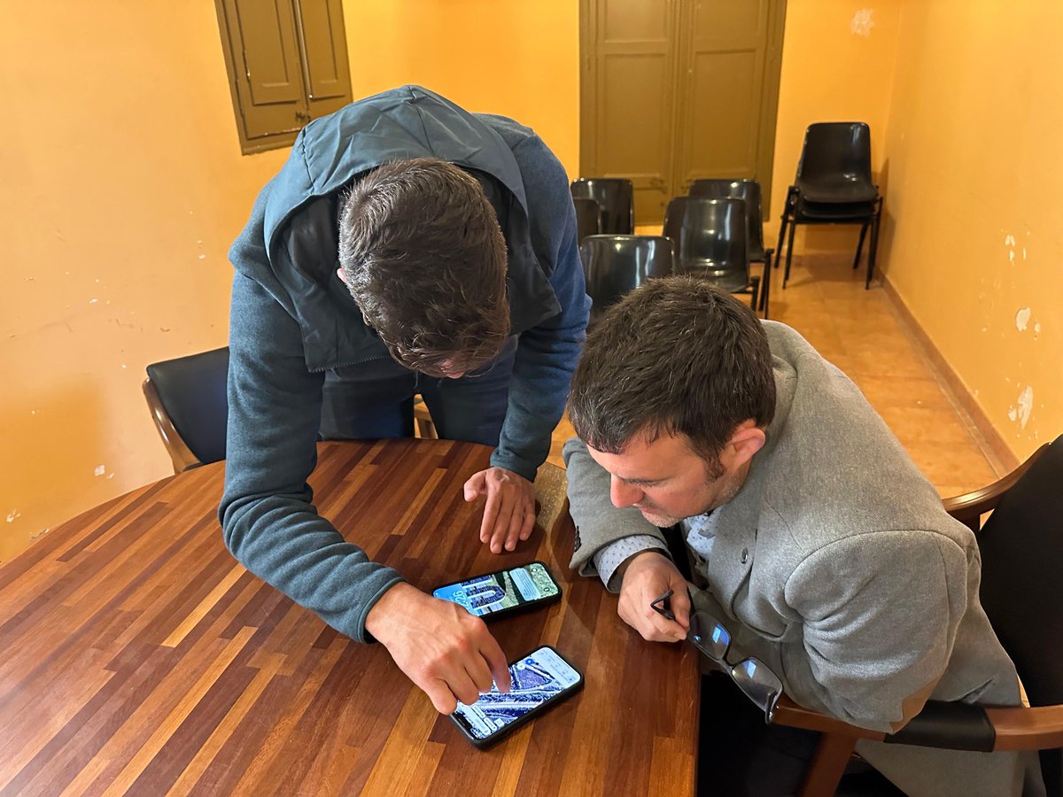 TERRITORI/ Avui el diputat <a href="/jaumecasanas/">Jaume Casañas</a>  visita l'alcalde de la Riera de Gaià, <a href="/joancasas1985/">joan.casas</a> , on han tractat temes de mobilitat com les connexions amb transport públic en bus cap a Tarragona i en tren cap a Barcelona. Seguim treballant al costat dels municipis de la demarcació