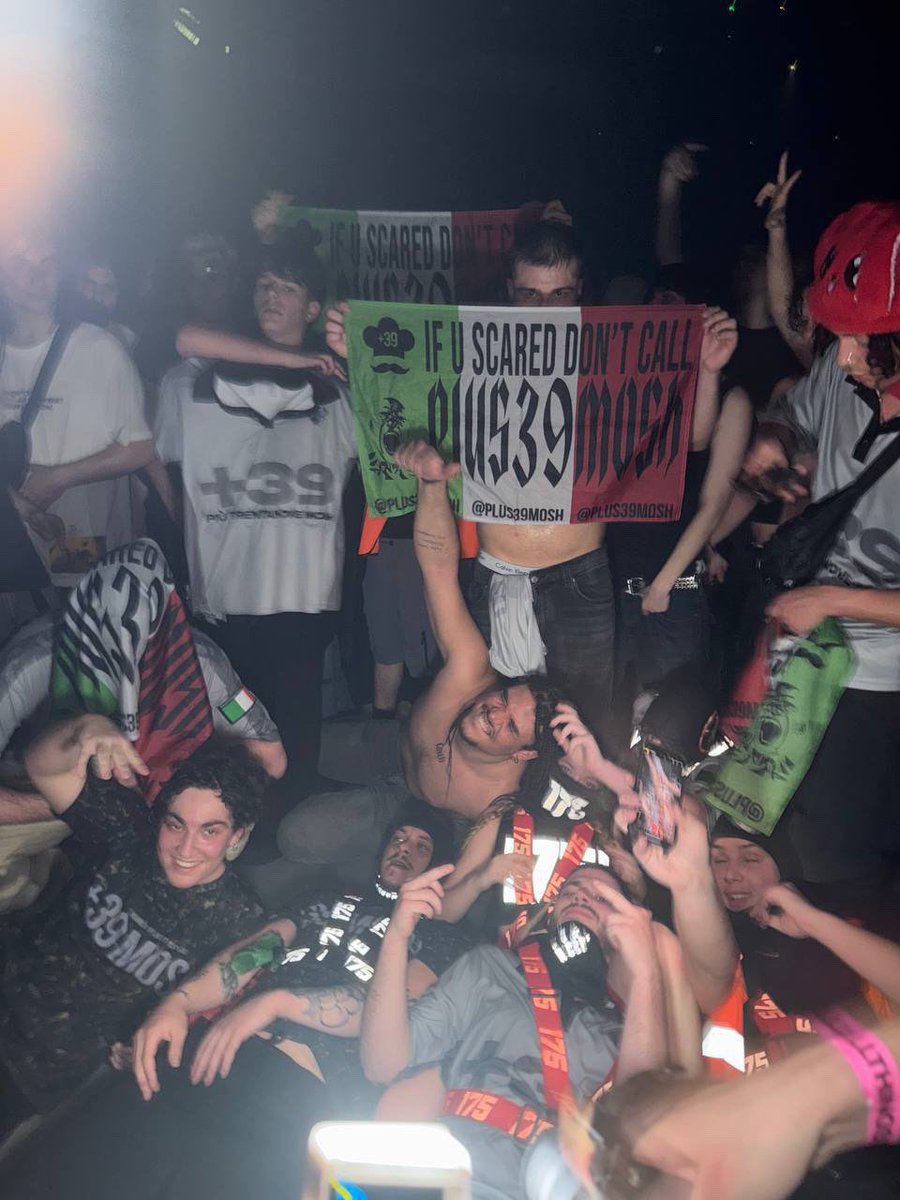 175TOUR's tweet photo. Big Propaganda #175WWW
The Italian Way #PLUS39MOSH https://t.co/FTv0IPjaLF
