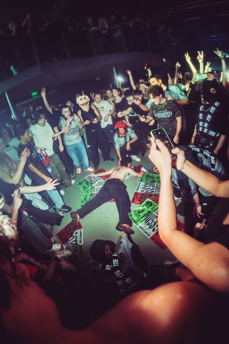 175TOUR's tweet photo. Big Propaganda #175WWW
The Italian Way #PLUS39MOSH https://t.co/FTv0IPjaLF